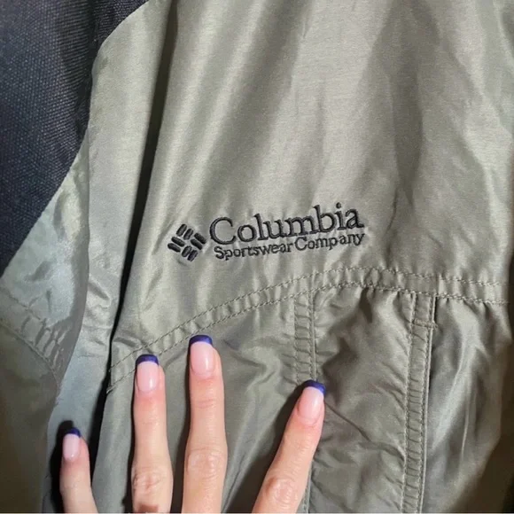 Columbia sportswear army green/black ski winter jacket